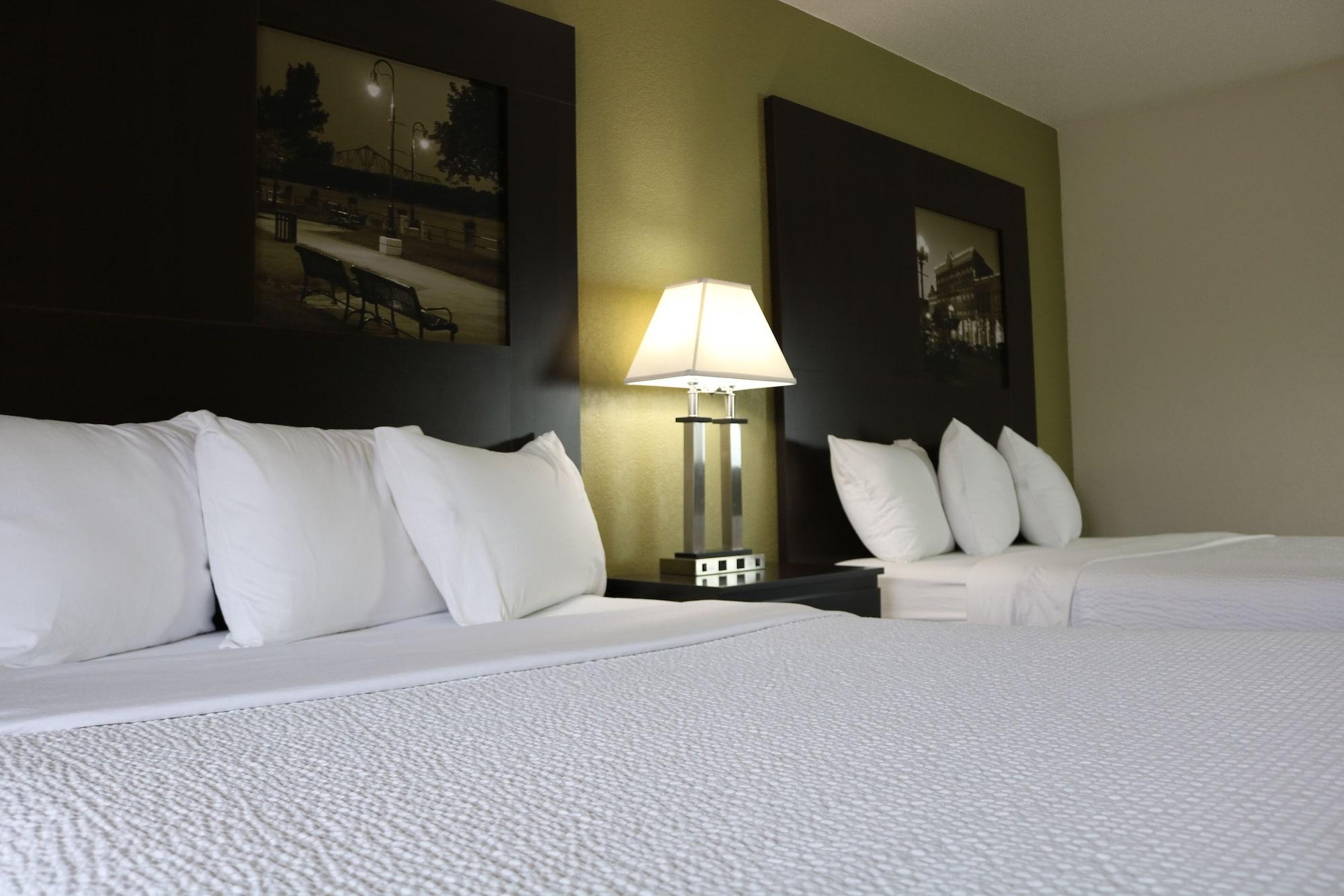 Super 8 By Wyndham La Crosse Exterior foto